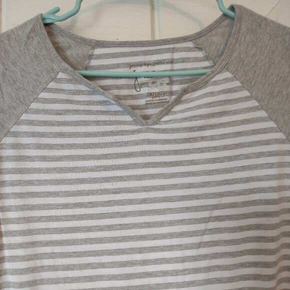 Just my size vneck shirt 1X 16W - Picture 3 of 5